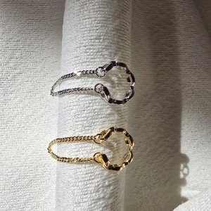 Cercel cuff cu model cu...