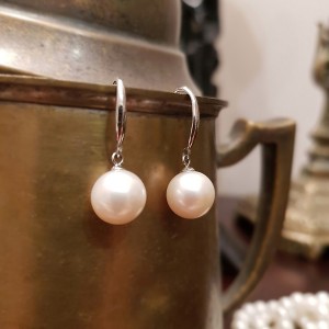 Cercei cu splendide perle...
